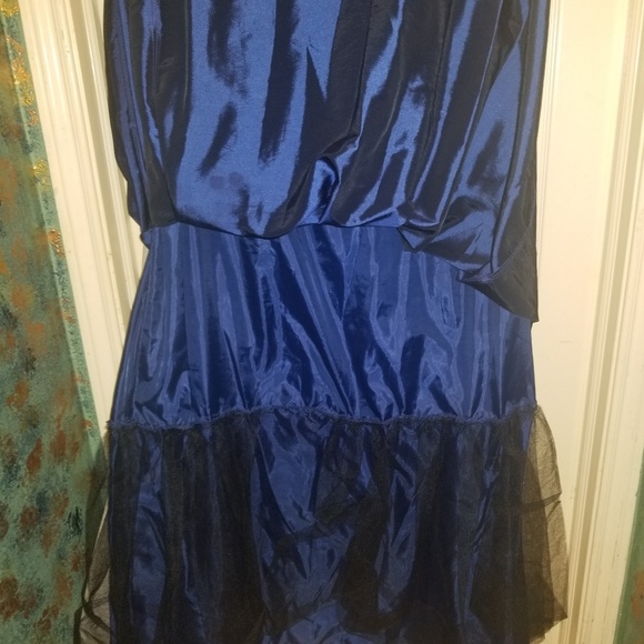 Formal 22w Long Cobalt Blue from Dillards - Picture 4 of 5
